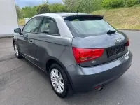 Używany Audi A1 Attraction 86 KM (63 kW) 2011 Szary Hatchback