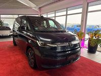 Second-hand VW Multivan Style 150 CP (110 kW) 2024 Albastru Monovolum