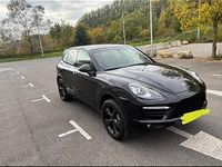 Second-hand Porsche Cayenne 400 CP (294 kW) 2012 Negru SUV