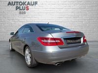 Usata Mercedes E200 184 CV (135 kW) 2012 Argento Coupé