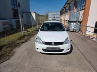 Gebraucht Renault Clio II 75 PS (55 kW) 2010 Weiß Kleinwagen