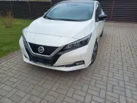 Gebraucht Nissan Leaf Tekna 110 kW (150 PS) 2018 Weiß Kleinwagen