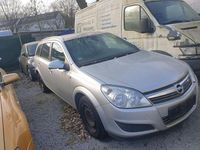 Gebraucht Opel Astra Edition 110 PS (80 kW) 2010 Silber Kombi