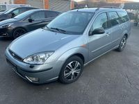 Gebraucht Ford Focus Ghia 116 PS (85 kW) 2003 Silber Kombi