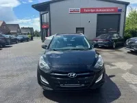 Gebraucht Hyundai i30 135 PS (99 kW) 2016 Schwarz Kombi