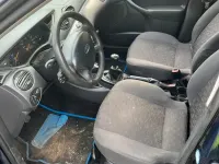 Usado Ford Focus 101 CV (74 kW) 2004 Azul Familiar