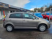 Gebraucht VW Golf VI Team 105 PS (77 kW) 2010 Braun Kleinwagen