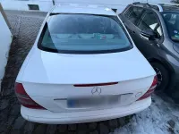 Gebraucht Mercedes E220 150 PS (110 kW) 2002 Weiß Limousine