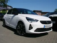 Gebraucht Opel Corsa-e Ultimate 100 kW (136 PS) 2022 Brillant weiss Kleinwagen