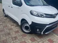 Gebraucht Toyota Proace 120 PS (88 kW) 2019 Weiß Van / Kleinbus