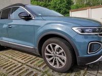 Gebraucht VW T-Roc Style 150 PS (110 kW) 2023 Blau SUV