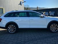 Gebraucht Skoda Octavia 184 PS (135 kW) 2019 Weiß Kombi