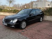 Gebraucht Mercedes E220 125 PS (91 kW) 2009 Schwarz Kombi