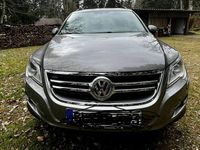 Gebraucht VW Tiguan 140 PS (102 kW) 2011 Grau SUV