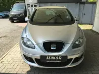Gebraucht Seat Altea Comfort 125 PS (91 kW) 2008 Silber Van / Kleinbus