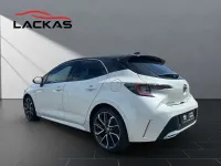 Gebraucht Toyota Corolla Hybrid Lounge 184 PS (135 kW) 2020 White pearl metallic / dach sc Limousine