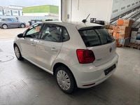 Gebraucht VW Polo Comfortline 75 PS (55 kW) 2016 Weiß Limousine