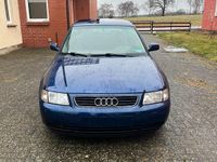 Gebraucht Audi A3 Attraction 101 PS (74 kW) 1997 Blau Kleinwagen