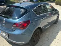 Gebraucht Opel Astra Innovation 131 PS (96 kW) 2013 Blau Limousine