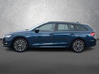 Używany Skoda Octavia Ambition 150 KM (110 kW) 2022 Niebieski Kombi