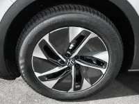 Neu VW ID.4 Pro 210 kW (286 PS) 2026 Silber SUV