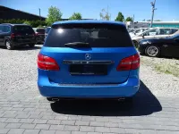 Gebraucht Mercedes B220 170 PS (125 kW) 2013 Blau Kleinwagen