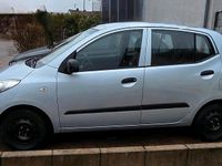 Gebraucht Hyundai i10 Edition 70 PS (51 kW) 2012 Andere farben Kleinwagen