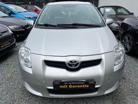 Gebraucht Toyota Auris Sol 124 PS (91 kW) 2007 Silver metallic Limousine