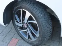 Gebraucht Peugeot 108 69 PS (50 kW) 2017 Weiß Limousine
