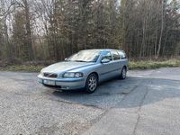 Gebraucht Volvo V70 163 PS (119 kW) 2002 Silber Kombi