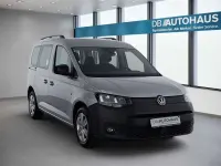 Usado VW Caddy 114 HP (83 kW) 2023 Prateado Monovolume
