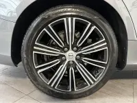 Gebraucht Volvo V60 Inscription 341 PS (250 kW) 2021 Osmium grey Kombi