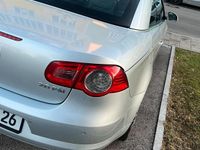 Gebraucht VW Eos 200 PS (147 kW) 2006 Silber Cabrio