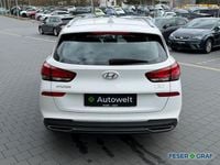 Gebraucht Hyundai i30 Trend 136 PS (100 kW) 2022 Weiß Kombi