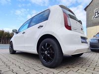 Gebraucht Skoda Citigo-e IV 61 kW (83 PS) 2020 Bila candy/candyweiss Kleinwagen