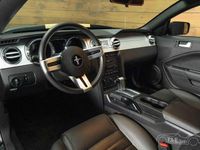 Second-hand Ford Mustang 325 CP (239 kW) 2006 Negru Coupe