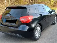 Gebraucht Mercedes A180 Style 122 PS (89 kW) 2016 Schwarz Limousine
