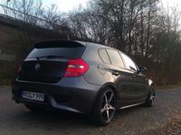 gebraucht BMW 120 d; Xenon, Leder, M-Paket, 5-trg. -- FESTPREIS --