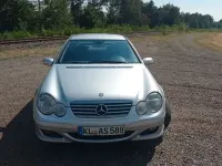 Gebraucht Mercedes C180 143 PS (105 kW) 2005 Silber Coupé