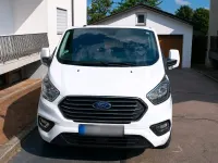 Gebraucht Ford Tourneo 131 PS (96 kW) 2019 Weiß Van / Kleinbus