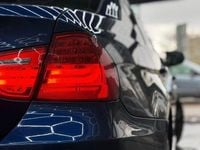 Gebraucht BMW 325 Performance 204 PS (150 kW) 2011 Blau Limousine