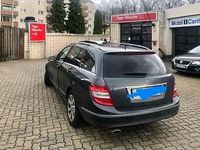 Gebraucht Mercedes C250 204 PS (150 kW) 2010 Grau Kombi