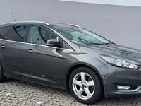 Gebraucht Ford Focus Titanium 125 PS (91 kW) 2014 Grau Kombi