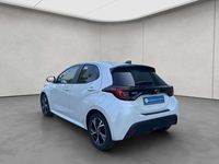 Neu Toyota Yaris Comfort 116 PS (85 kW) 2025 Weiß Limousine