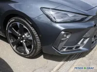 Gebraucht Cupra Leon 150 PS (110 kW) 2025 Magnetic grau metallic Kombi