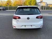 Gebraucht VW Golf VII GTE 150 PS (110 kW) 2019 Weiß Limousine
