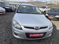 Gebraucht Hyundai i30 Edition+ 126 PS (92 kW) 2010 Continental silver Kombi