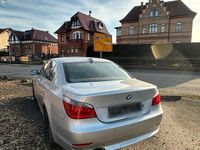 Gebraucht BMW 520 170 PS (125 kW) 2003 Silber Limousine