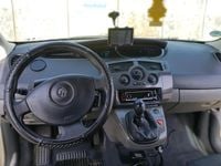 Gebraucht Renault Scénic II 112 PS (82 kW) 2006 Gold Van / Kleinbus