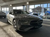 Gebraucht Mercedes A250 Advanced 218 PS (160 kW) 2024 Mountaingrau  met. Limousine